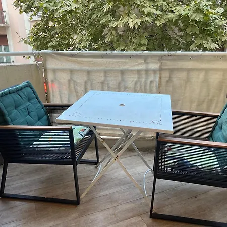 Pws Stylish & Modern In Juan * Terrace, Ac Daire
